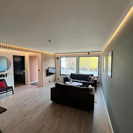 Apartment Fresh Near Everything ! *